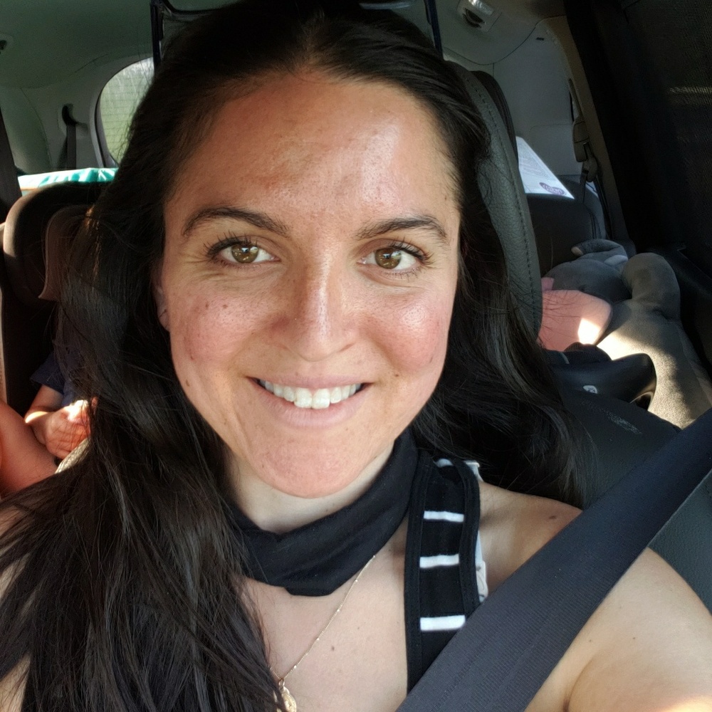 Meet your Posher, Abigail